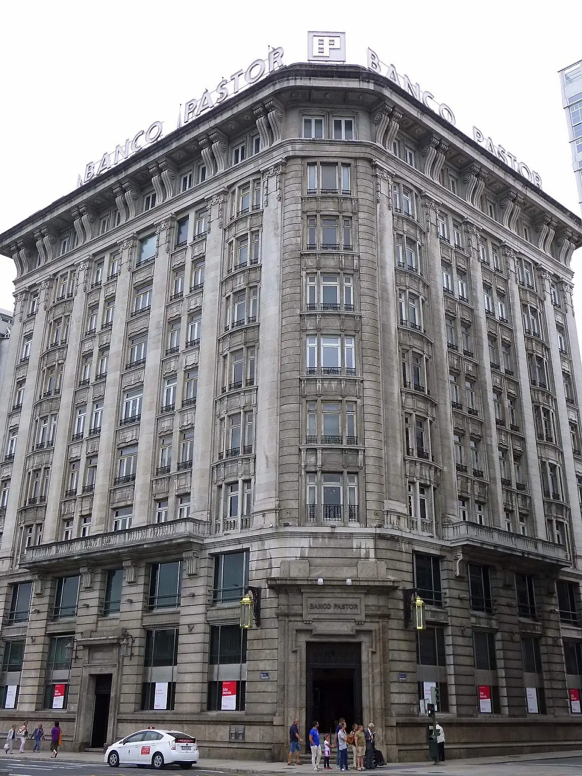 banco pastor inmobiliaria - Quién absorbió al Banco Pastor